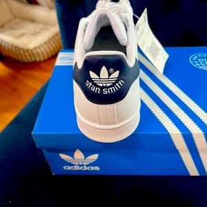 NWT AND BOX adidas Originals Stan Smith tennis shoe